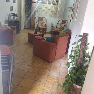 Apartamento de 2/4 frente la cardiovascular, Vedado zona de hospital - 2/10