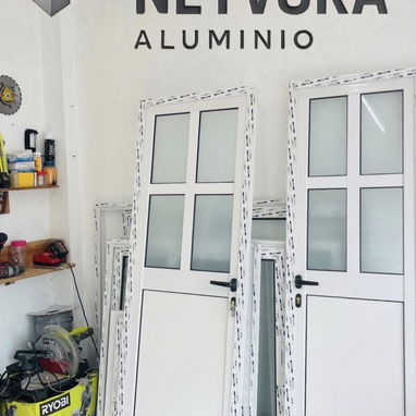 Todo tipo de trabajos en marquetería de aluminio - Img 128033189
