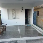 Casa de 2 plantas en venta - Img 57572755