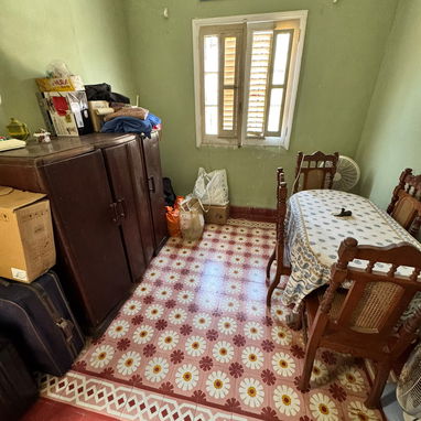 Casa independiente en Playa con garaje 4 cuartos y dos baños y medio - 6/10