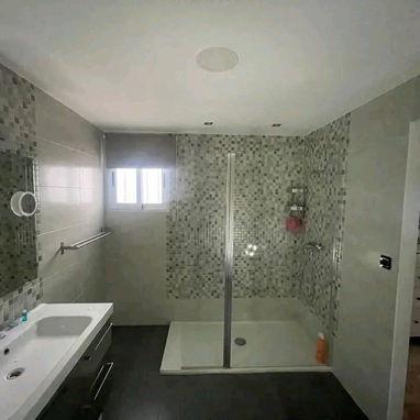 Preciosa propiedad moderna independiente en la zona residencial Casino Deportivo - 10/10