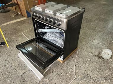 Cocina con horno y Luz de 6 quemador hornillas..650 USD - Img 67043067