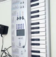 REGALO PERFECTO PIANOLA PARA NIÑOS CASIO. De USO - Img 50561716