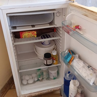 Venta de refrigerador pequeño Daytron - Img 126373354