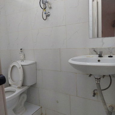 Apto de 1/4 en Ctro Habana - 6/7