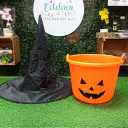 Sombrero de bruja y cubos para hallowen - Img 57833200