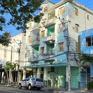 Oferta amplio apartamento capitalista en Ayestarán, de un cuarto (original). + en Plaza de La Rev. 53840495. - Img 45510209