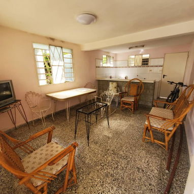 馃崁Se vende casa en bajos de biplanta ubicado en Arroyo Arena perteneciente al Municipio La Lisa 馃崁 - Img 124679488