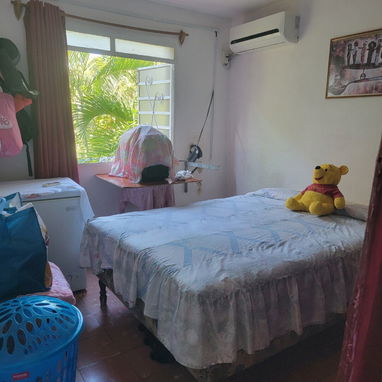 Vendo mi apartamento en 2do piso en el barrio de los inocentes por Santa Catalina y Primelles - Img 114074224