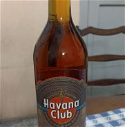 botella de ron habana club añejo especial - Img 45910093