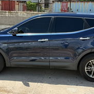 En 21 mil vendo Hiunday Santa Fe bueno del todo al WhatsApp 63275756 - Img 56899672