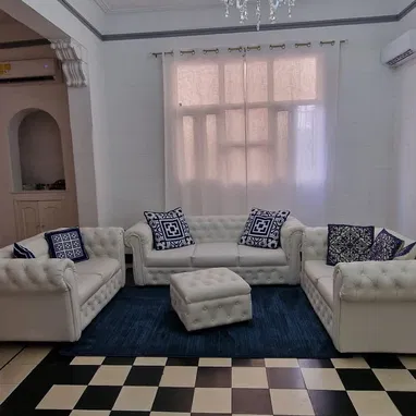 J Renta de casa con espesio amplio para tiempo indefinido en La Habana (Vedado) VED-022 - 5/10