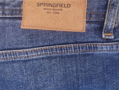 Jeans . Jeans de hombre marca springfield. Es talla 30. Es único. - Img 68017487