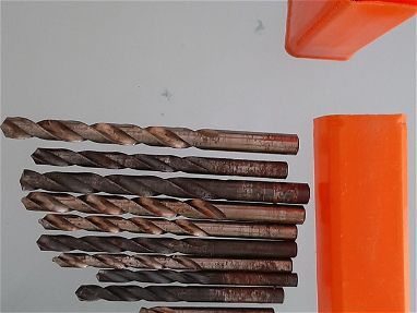 Juegos de barrenas , uno para metal madera otro de tungsteno - Img main-image