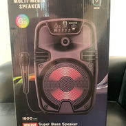 Bocina Bluetooth 6.5 " CON MICROFÓNO , LUCES RGB , KARAOKE Y + - Img 56984133