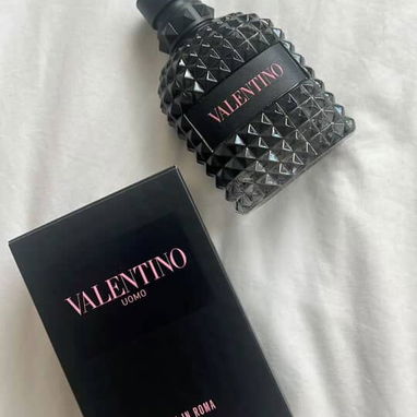 Perfumes de hombre y mujer (ver fotos) - 4/10