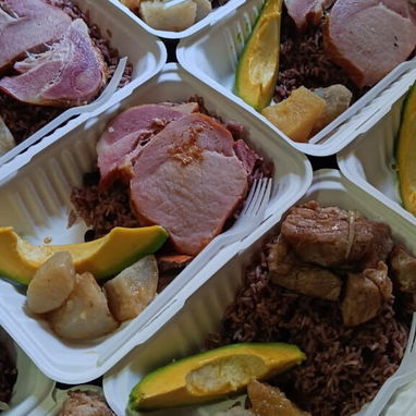 Buffet y comidas a domicilio - 4/5