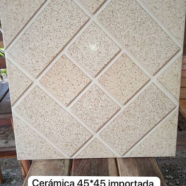 Atención.gran variedad en modelos y diseños, cerámica importada con variadas ofertas en precio. - 5/10