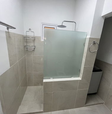 Renta de apartamento totalmente renovado en el Vedado, preferiblemente renta lineal - Img 99276920