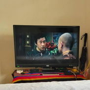 Vendo tv de 32" con cajita - Img 57293018