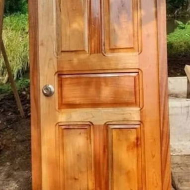 Puertas de madera de Cedro - Img 126875782