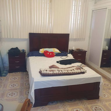 Ofertaaa apto de 2 cuartos y medio y dos baños en perfecto estado planta baja súper céntrico!!!! - Img 93790935