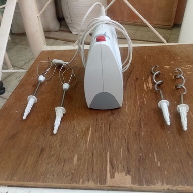 Vendo mezcladora de mano - 2/2