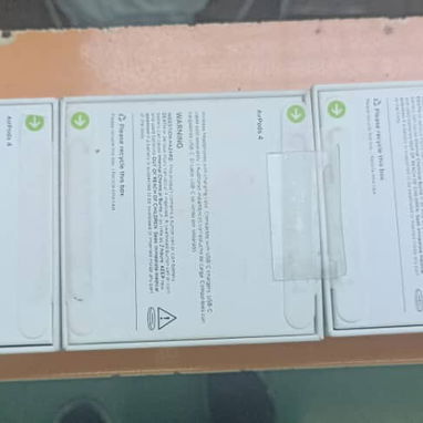 APPLE AIRPODS 4 Y APPLE AIRPODS PRO GEN 2 COMPRADO EN USA. - Img 120934256