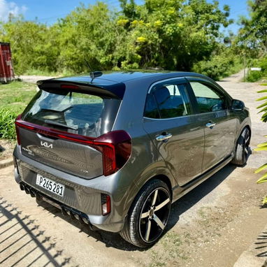 🚘 Kia Picanto 2025 GT Line - 4/8