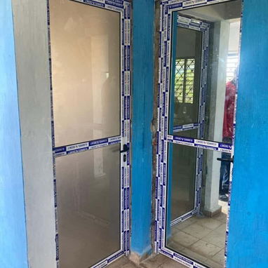 Trabajos de carpintería y cristalería de aluminio - Img 127396985