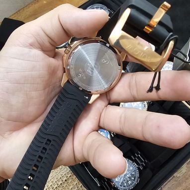 ⌚ BULOVA MARINE STAR 98B421 — Elegancia deportiva con presencia premium - Img 124408862