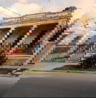 ★★★★★100.000 USD SE VENDE CASA EN EL VEDADO 5 / 8 y 10 vedado 54266893AL PV★★★★★ - Img 98997238