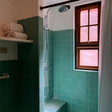 🏠 Apartamento De Renta Lineal En El Vedado. 💡 Respaldo Energético con Ecoflow. 👥 Capacidad para 4 personas.📶 Wifi - 8/9