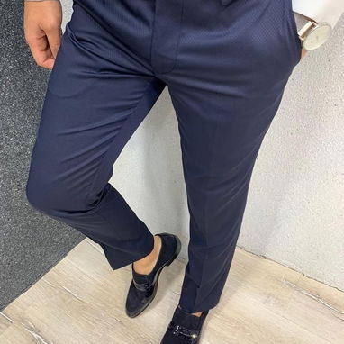 Pantalon  beige de vestir , pantalón gris , pantalón negro. Pantalon Basico - 9/10