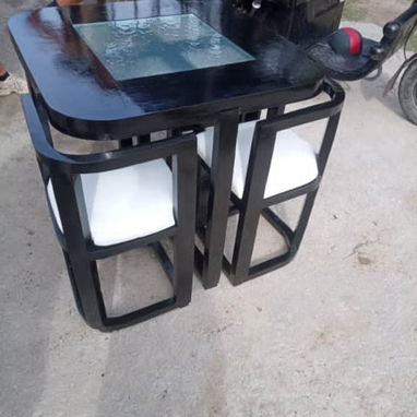 Juegos de comedor de madera tapizadas - Img 127359458
