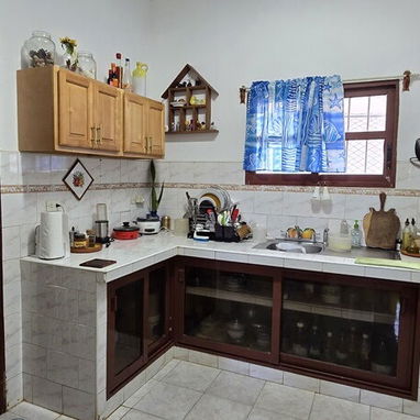 Casa de 4/4, garaje p/2 autos, 193m², en la Víbora (VB-43) - Img 89057009