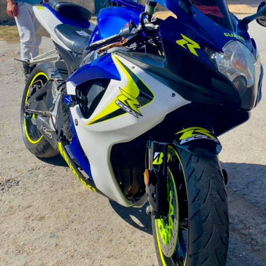 Moto Suzuki GSXR 750CC | 2008| - 4/4