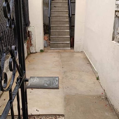 Vendo casa en altos de biplanta capitalista en playa - Img 126537418
