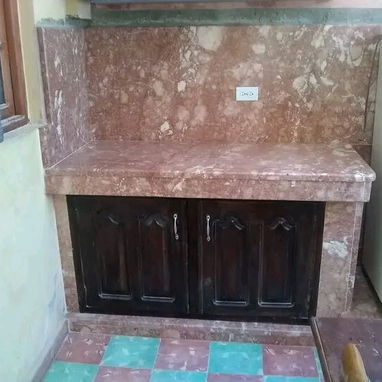 Mármol material y mano de obra si desea - 8/10
