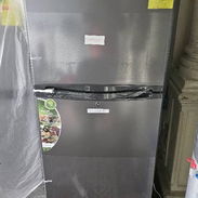 📦 Refrigerador: 11.5 pies ✅ Marca: Milexus ❄️ Congelación: Seca 🎨 Color: Gris Oscuro 📐 - Img 56016289