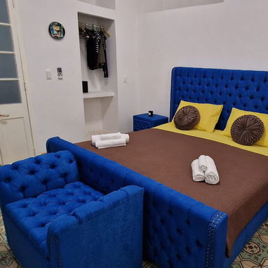 Alquiler de casa en la habana, vedado. 🔑 OFERTA: ALQUILO CASA COMPLETA EN VEDADO – 100 EUROS/NOCHE – TODO INCLUIDO - Img 111413349