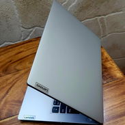 Lenovo idepad nueva en caja. 260 usd - Img 55820846
