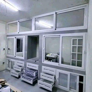 Puertas , ventanas , bajo meseta , closet , ect - 4/4