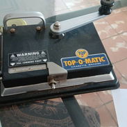 Maquina de hacer cigarro - Img 56575775