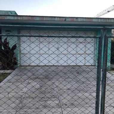 Se vende dos casas en una misma propiedad en Miramar - Img 101668336