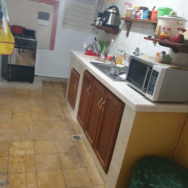 Apartamento de 2/4 frente la cardiovascular, Vedado zona de hospital - 5/10