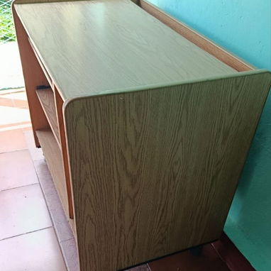 Vendo este mueble (mesa PC, cuarto) en buen estado - Img 124042592