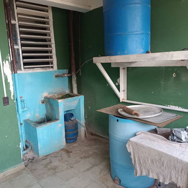 Se vende Apto 3 piso Micro1. Consta de sala-comedor, 2 cuartos con closet, baño moderno, cocina y terraza amplia, ☎ etc - 4/10