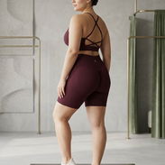 Conjunto Deportivo Pro-Fit Borgoña XL | Tecnología Sin Costuras y Realce de Silueta 16 - Img 55913258