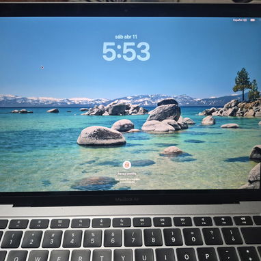 MacBook Air M1 (2020) en excelente estado - Img 118739300